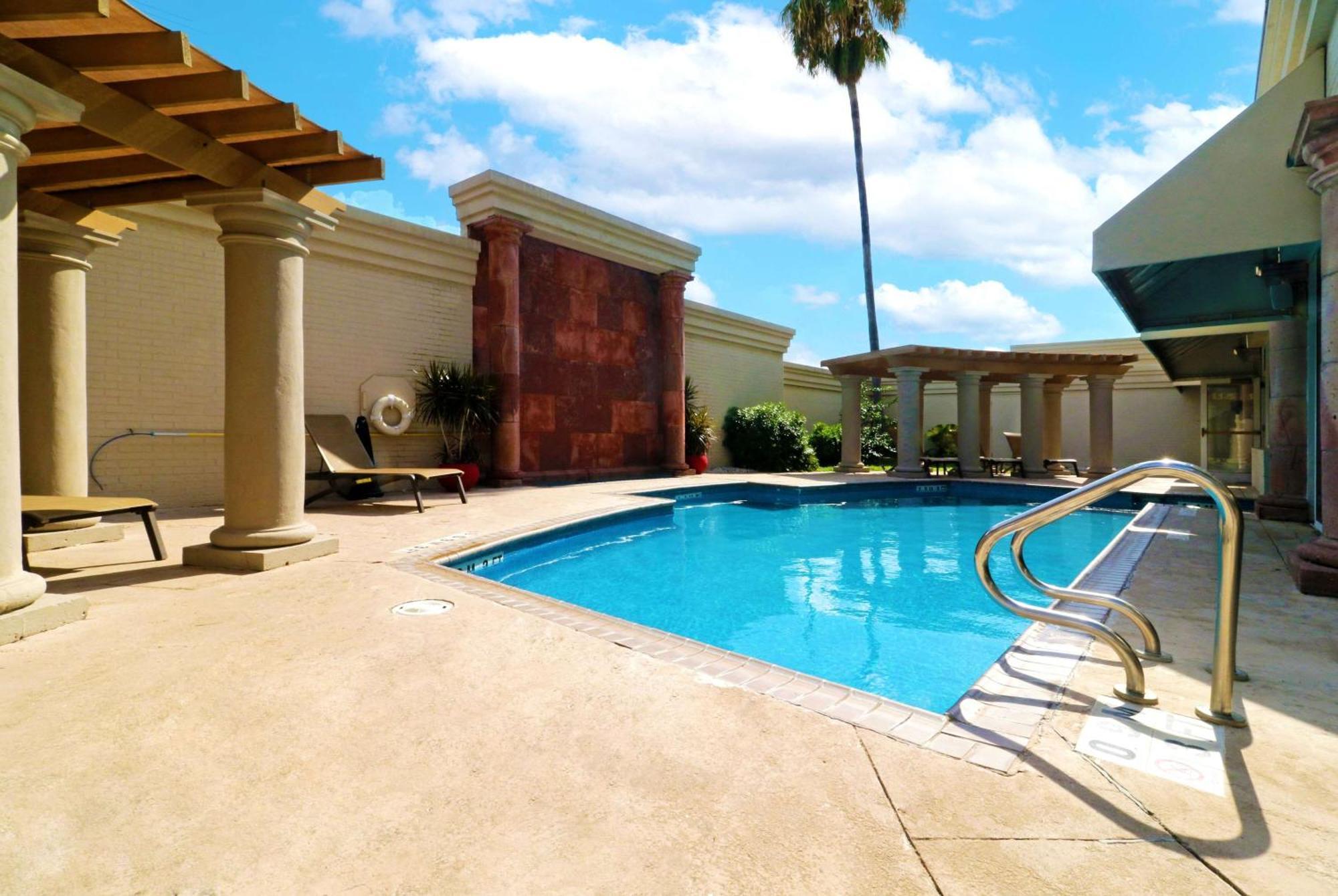 Wyndham Garden Mcallen At La Plaza Mall Exterior foto